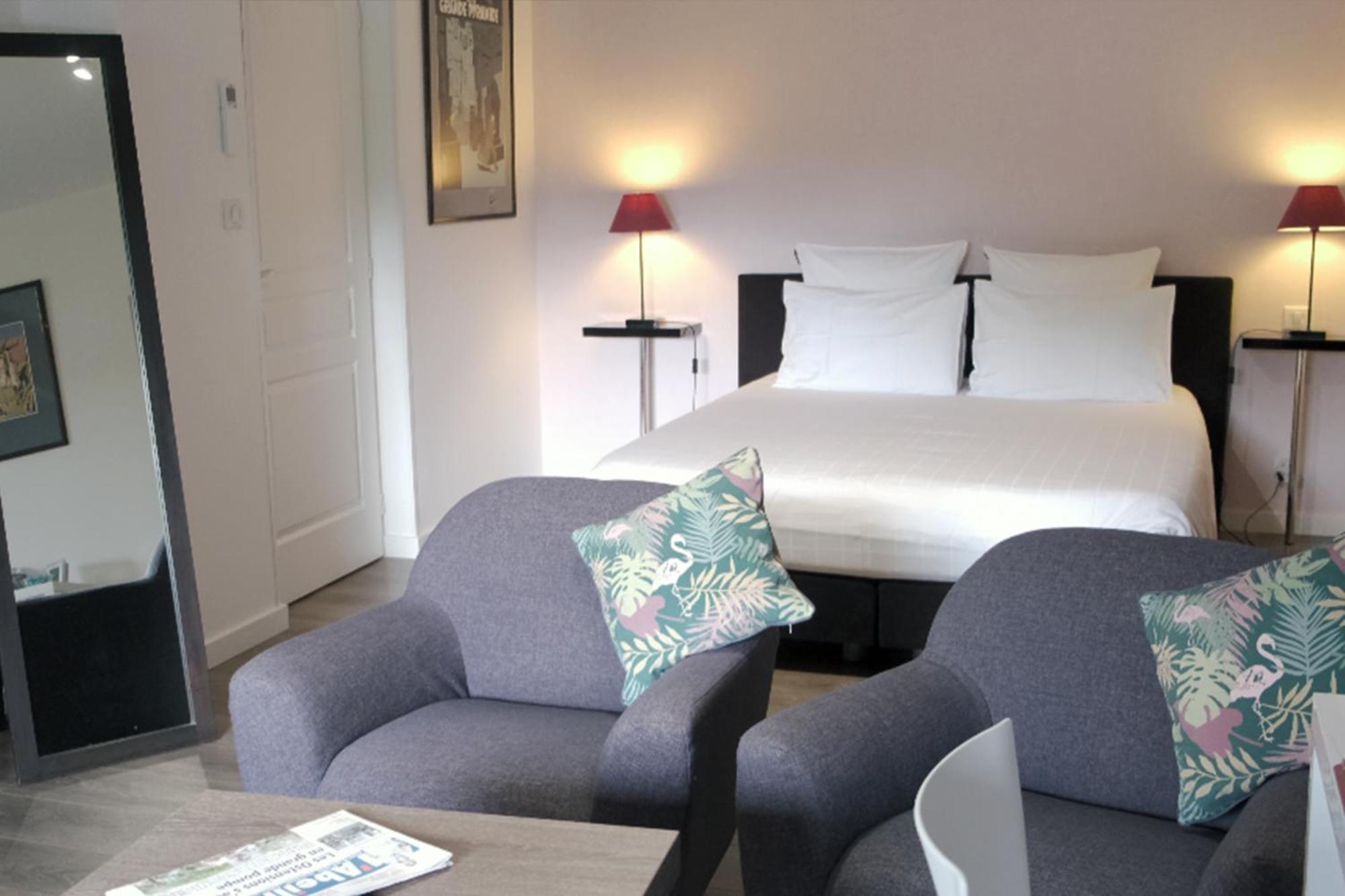Les Chambres Lauryvan Saint-Junien Eksteriør bilde