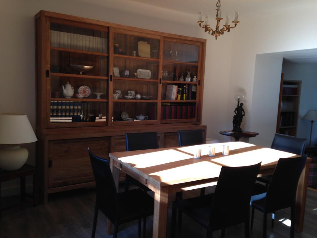 Les Chambres Lauryvan Saint-Junien Rom bilde